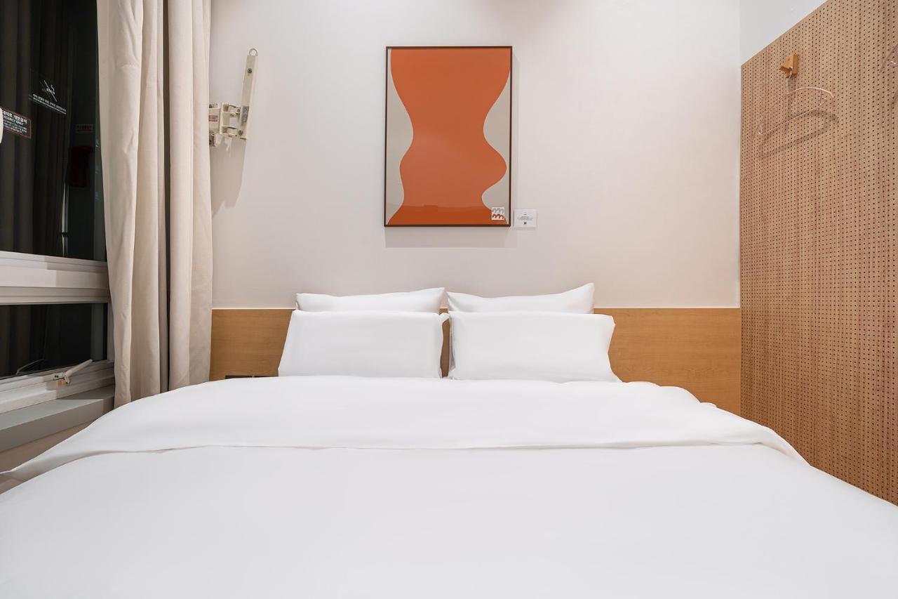 Aank Hotel Hongdae Сеул Екстер'єр фото