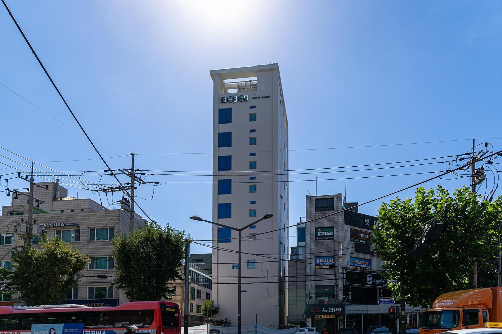 Aank Hotel Hongdae Сеул Екстер'єр фото
